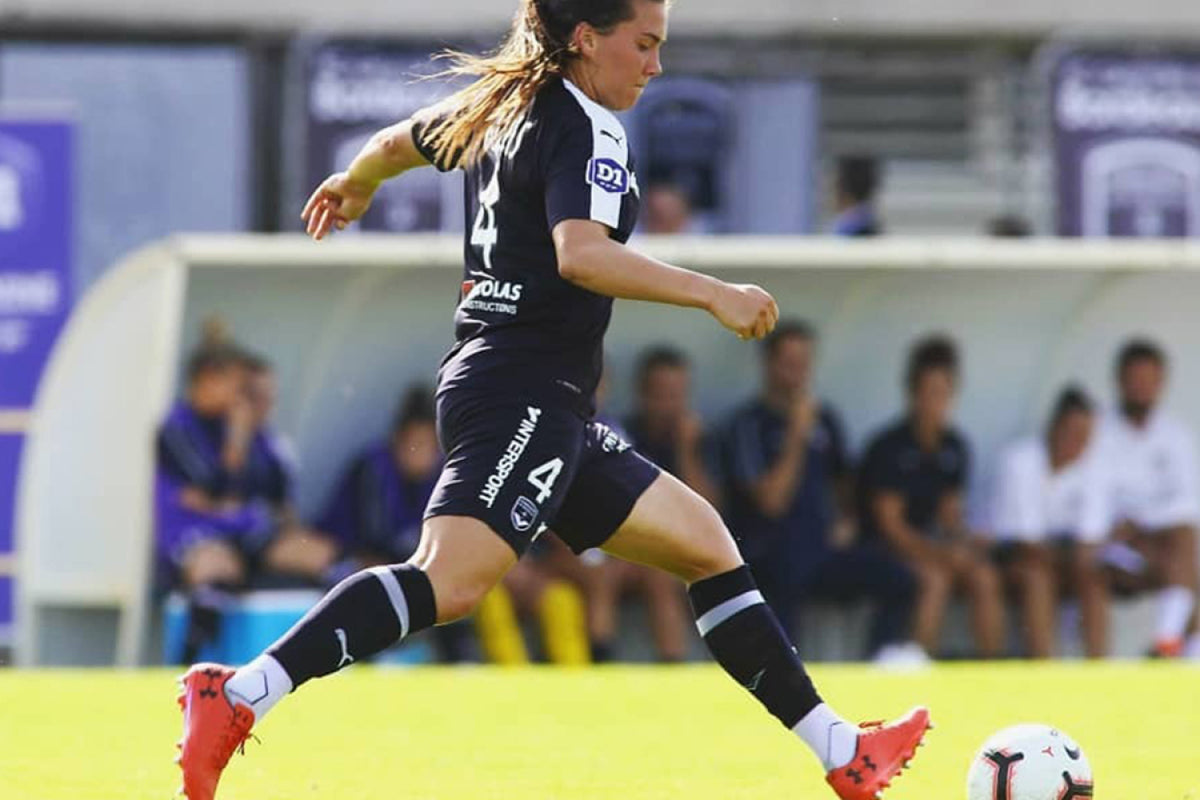 Vanessa Gilles, footballeuse professionnelle.