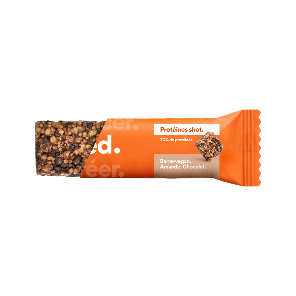 Protéines shot. (PAV de barres céréales chocolat amande / Snack)
